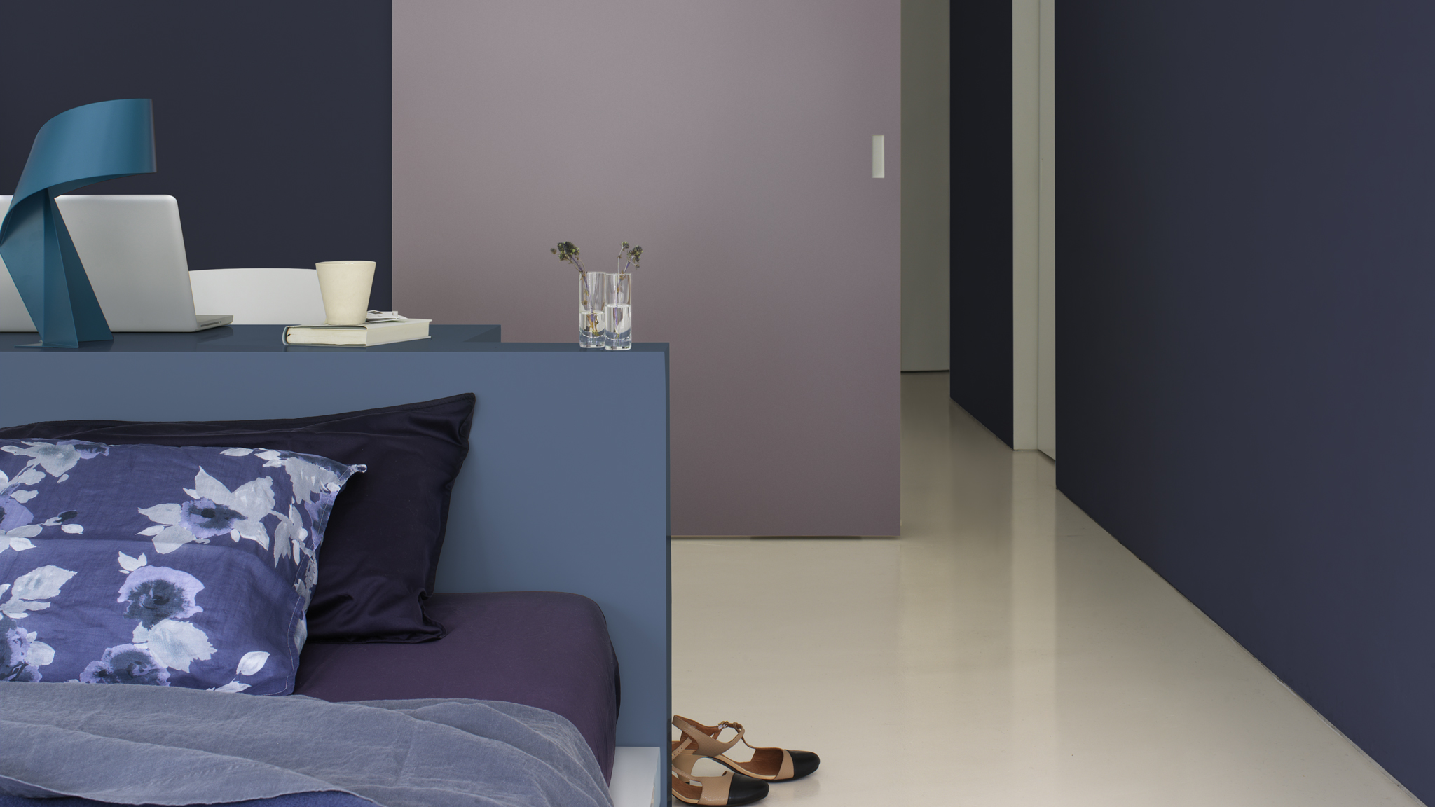 Dispense the Glamour of Colours