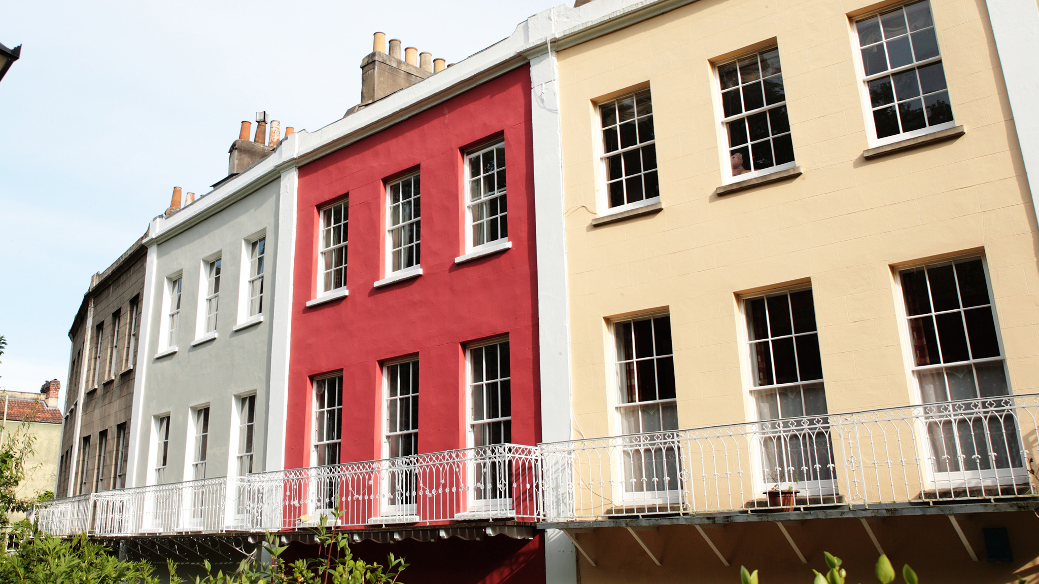 Find your perfect exterior paint colour match in 5 simple questions
