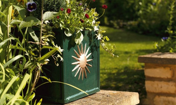 hammerite metal paint garden flower pot